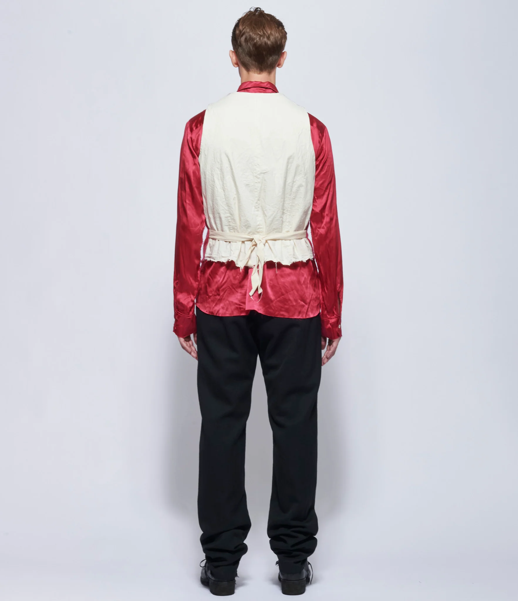 Elena Dawson Peony Wool 3X Vest with Small Mophead Brooch - Image 3