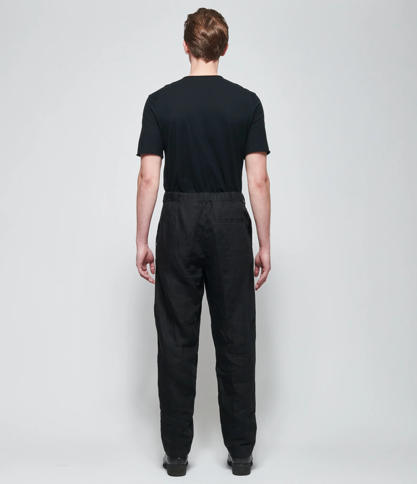 SS26 Forme d'Expression Mens Black Slim Pullon Pants - Image 3