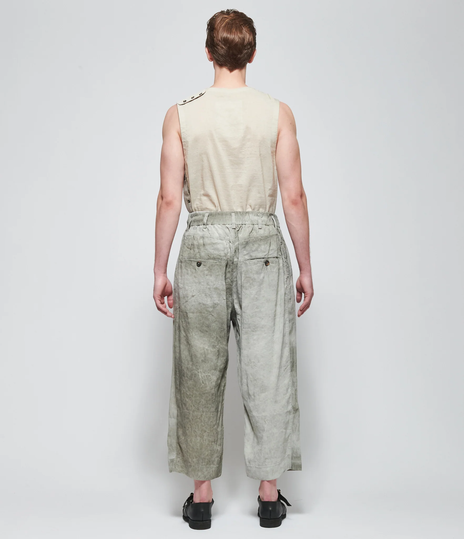 SS26 Ziggy Chen Mens Cropped Drawstring Trousers - Image 3